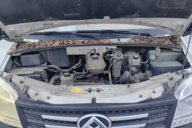 Used SAIC MAXUS Xintu V80  Engine Bay