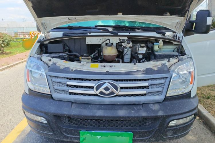 Used SAIC MAXUS Xintu V80  Engine Bay