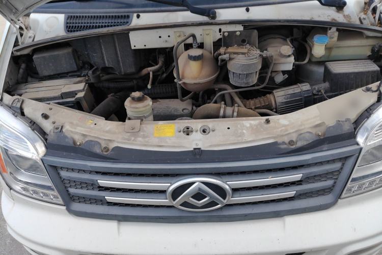 Used SAIC MAXUS Xintu V80  Engine Bay