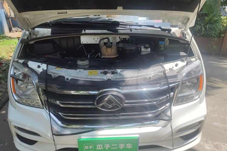 Used SAIC MAXUS Xintu V80  Engine Bay