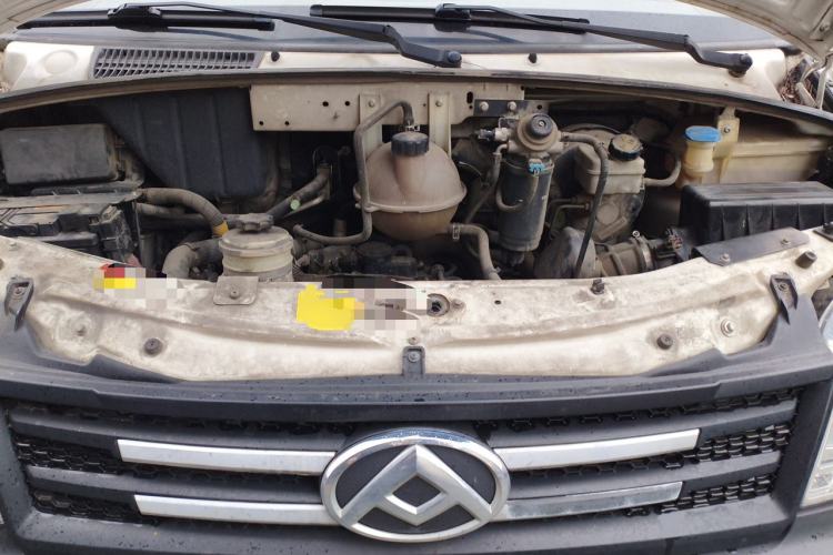 Used SAIC MAXUS Xintu V80  Engine Bay
