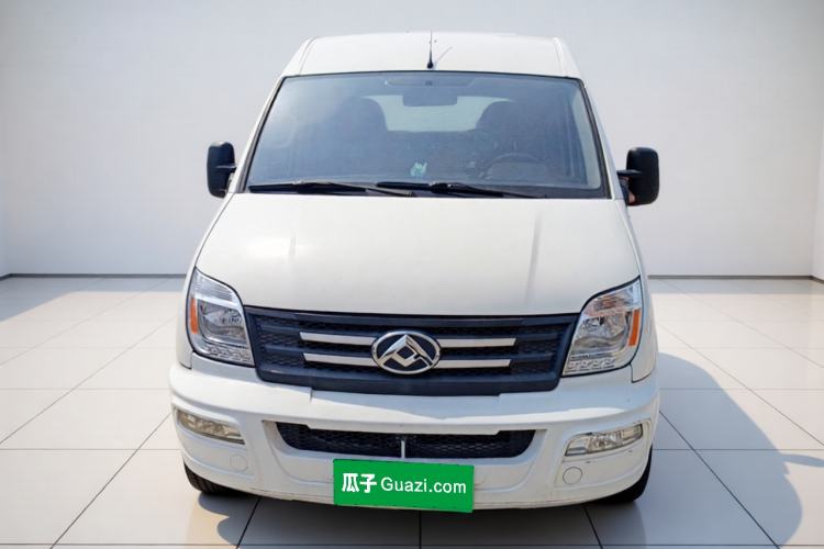 Used SAIC MAXUS Xintu V80 2021 2.0T Manual Classic Aoyuntong 127 PS Mid-axle Mid-roof 6/7/8/9-Seater Exterior 1