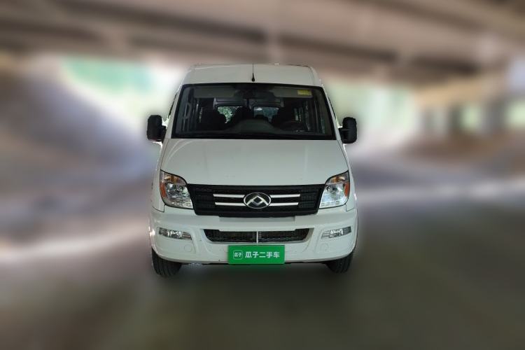 Used SAIC MAXUS Xintu V80 2021 2.0T AMT Classic Aoyuntong Short Wheelbase Mid-Roof 7/8/9-Seater Exterior 1