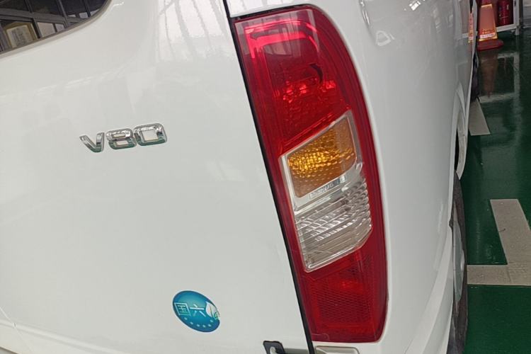 Used SAIC MAXUS Xintu V80 2021 2.0T Manual Classic Aoyuntong Short Wheelbase Mid-Roof 5/6-Seater Exterior 3