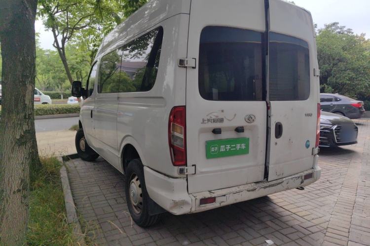 Used SAIC MAXUS Xintu V80 2021 2.0T Manual Classic Aoyuntong Short Wheelbase Mid-Roof 5/6-Seater Exterior 3