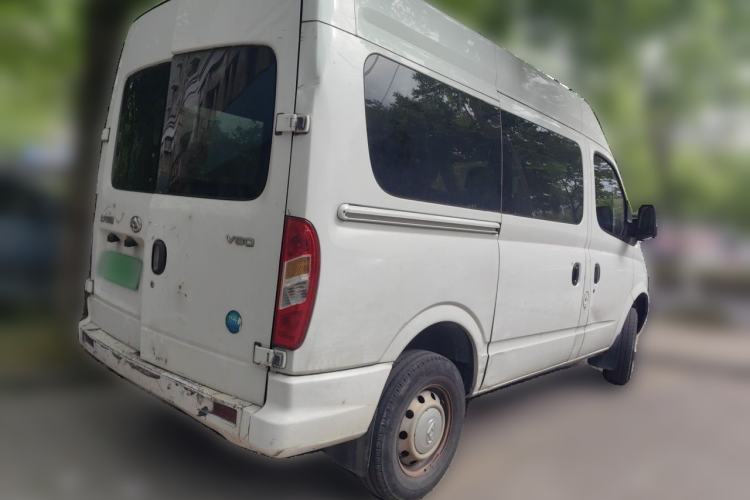 Used SAIC MAXUS Xintu V80 2021 2.0T Manual Classic Aoyuntong Short Wheelbase Mid-Roof 5/6-Seater Exterior 5