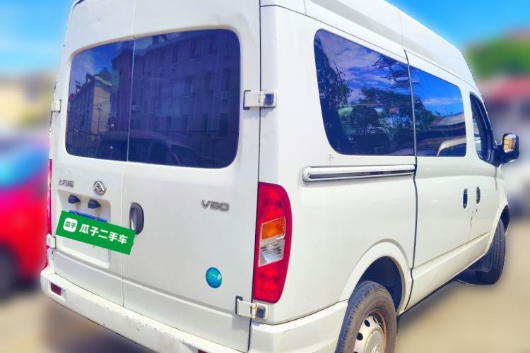 Used SAIC MAXUS Xintu V80 2021 2.0T Manual Classic Aoyuntong Short Wheelbase Mid-Roof 5/6-Seater Exterior 5