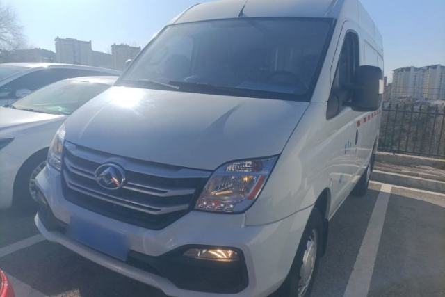 Used SAIC MAXUS Xintu V80 2021 2.0T Manual Classic City Delivery King Short Wheelbase Mid-Roof Design 3 Seats