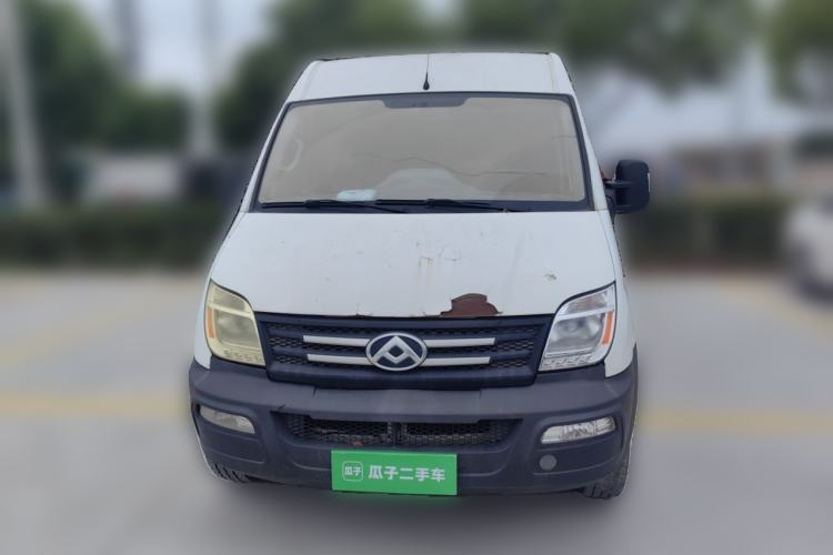 Used SAIC MAXUS Xintu V80  Front