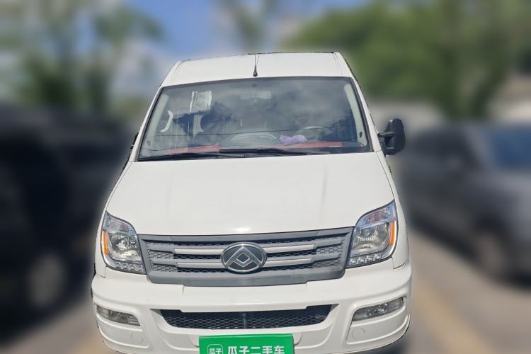Used SAIC MAXUS Xintu V80 2021 2.0T Manual Classic Aoyuntong Long Wheelbase Mid-Roof 6/7/8/9-Seater Front