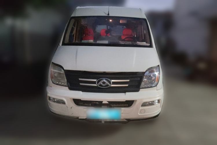 Used SAIC MAXUS Xintu V80 2021 2.0T Manual Classic Aoyuntong Long Wheelbase Mid-Roof 6/7/8/9-Seater Front