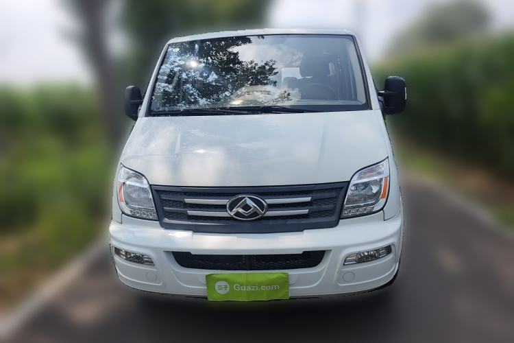 Used SAIC MAXUS Xintu V80 2021 2.0T Manual Classic Aoyuntong Short Wheelbase Ultra-Low Roof 5/6-Seater Front