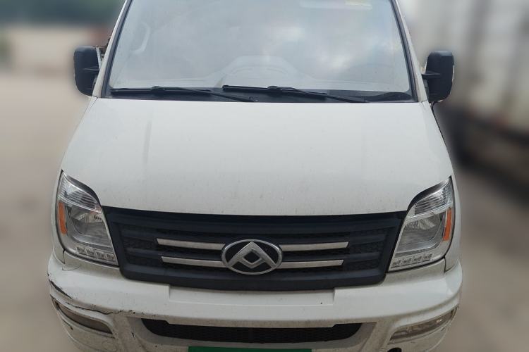 Used SAIC MAXUS Xintu V80 2021 2.0T Manual Classic Aoyuntong Long Wheelbase Mid-Roof 6/7/8/9-Seater Front