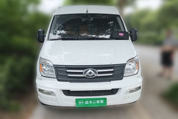 Used SAIC MAXUS Xintu V80 2021 2.0T Manual Classic Aoyuntong 127 PS Mid-axle Mid-roof 6/7/8/9-Seater Front