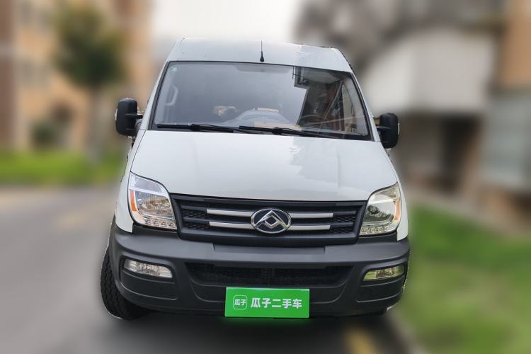 Used SAIC MAXUS Xintu V80  Front