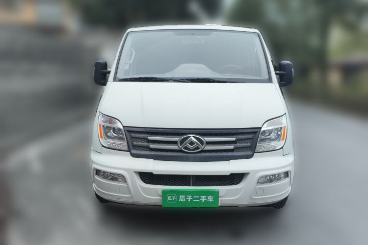 Used SAIC MAXUS Xintu V80 2021 2.0T AMT Classic Aoyuntong Short Wheelbase Ultra-Low Roof 5/6-Seater Front