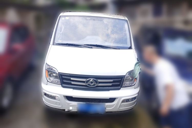 Used SAIC MAXUS Xintu V80 2021 2.0T Manual Classic Aoyuntong Short Wheelbase Ultra-Low Roof 5/6-Seater Front
