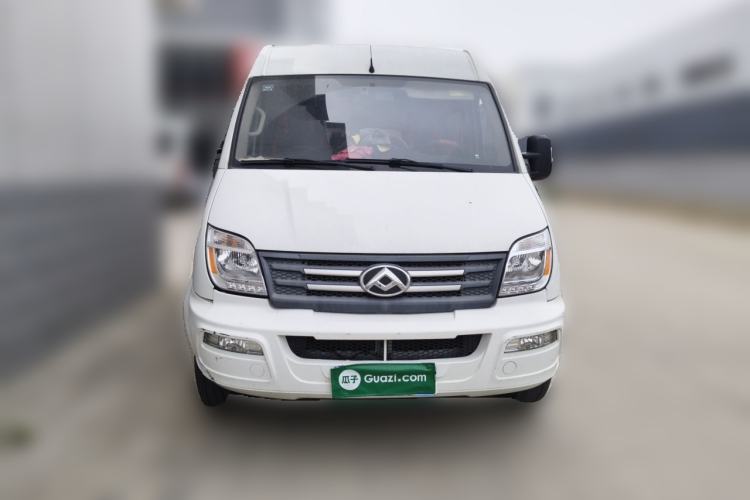 Used SAIC MAXUS Xintu V80 2021 2.0T Manual Classic Aoyuntong Long Wheelbase Mid-Roof 6/7/8/9-Seater Front