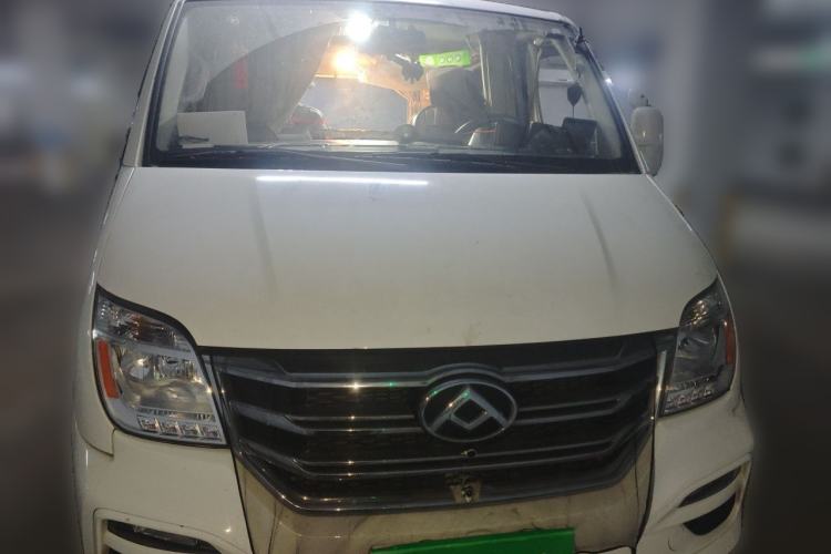 Used SAIC MAXUS Xintu V80 2021 2.0T PLUS AMT City Edition Short Wheelbase Ultra-Low Roof 5/6-Seater Front