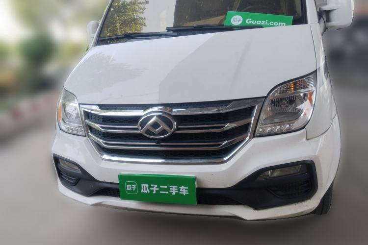 Used SAIC MAXUS Xintu V80 2021 2.0T PLUS AMT Aoyuntong Short-Wheelbase Mid-Roof 5/6-Seater Front