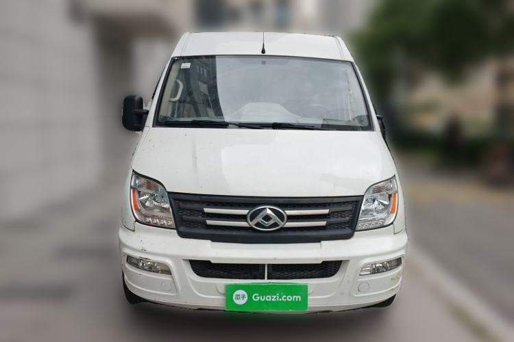 Used SAIC MAXUS Xintu V80 2021 2.0T Manual Classic City Delivery King Long Wheelbase Mid-Roof 3 Seats Front