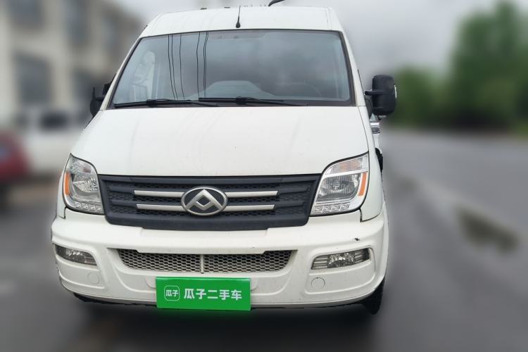 Used SAIC MAXUS Xintu V80 2021 2.0T Manual Classic Aoyuntong Short Wheelbase Mid-Roof 5/6-Seater Front