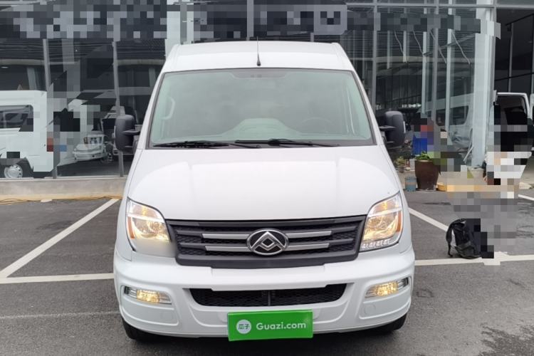 Used SAIC MAXUS Xintu V80 2021 2.0T Manual Classic Aoyuntong Long Wheelbase Mid-Roof 6/7/8/9-Seater Front