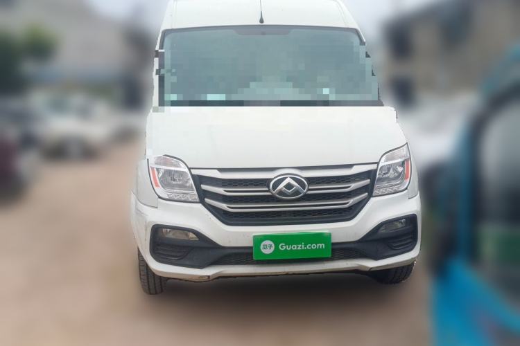 Used SAIC MAXUS Xintu V80 2021 2.0T Manual Classic City Delivery King Short Wheelbase Mid-Roof Design 3 Seats Front
