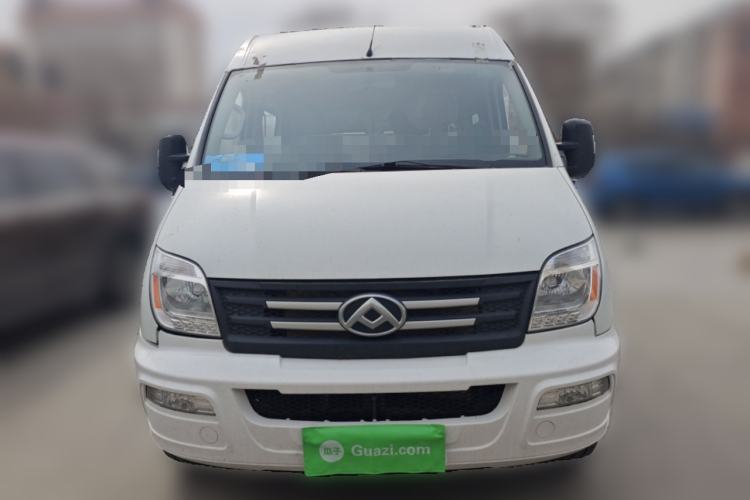 Used SAIC MAXUS Xintu V80 2021 2.0T Manual Classic Aoyuntong 127 PS Mid-axle Mid-roof 6/7/8/9-Seater Front