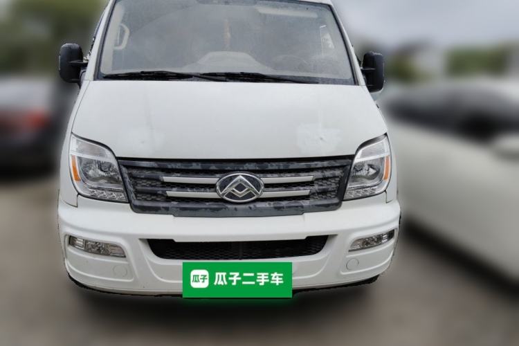 Used SAIC MAXUS Xintu V80 2021 2.0T Manual Classic Aoyuntong Long Wheelbase Mid-Roof 6/7/8/9-Seater Front