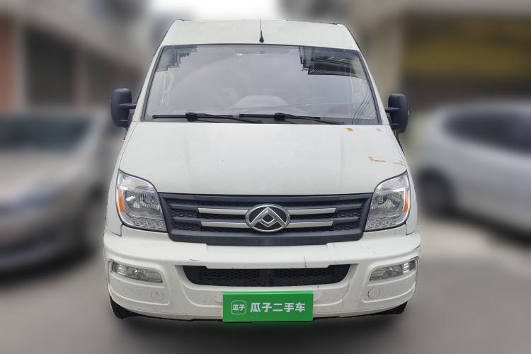 Used SAIC MAXUS Xintu V80 2021 2.0T Manual Classic Aoyuntong Long Wheelbase Mid-Roof 6/7/8/9-Seater Front