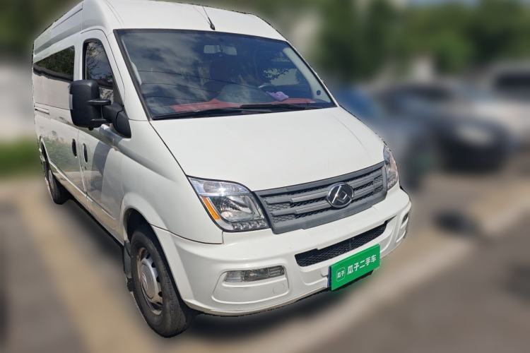 Used SAIC MAXUS Xintu V80 2021 2.0T Manual Classic Aoyuntong Long Wheelbase Mid-Roof 6/7/8/9-Seater Front Right 45 Deg