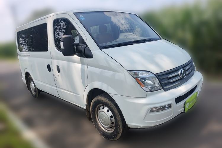 Used SAIC MAXUS Xintu V80 2021 2.0T Manual Classic Aoyuntong Short Wheelbase Ultra-Low Roof 5/6-Seater Front Right 45 Deg