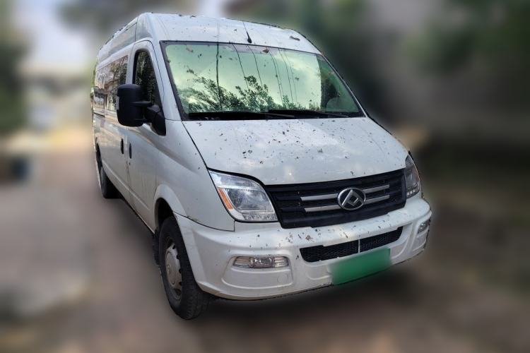 Used SAIC MAXUS Xintu V80 2021 2.0T AMT Classic Aoyuntong Long Wheelbase Mid-Roof 6/7/8/9-Seater Front Right 45 Deg