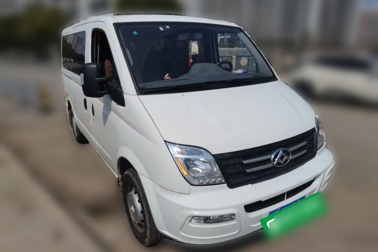 Used SAIC MAXUS Xintu V80 2021 2.0T Manual Classic Aoyuntong Short Wheelbase Ultra-Low Roof 5/6-Seater Front Right 45 Deg