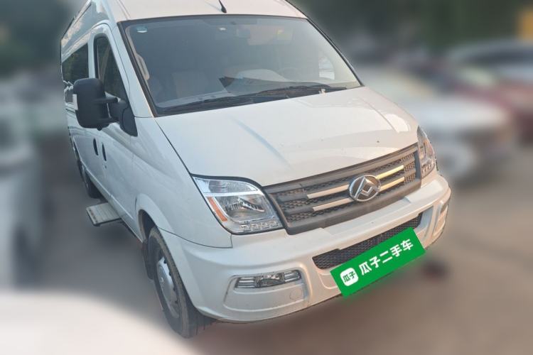 Used SAIC MAXUS Xintu V80 2021 2.0T Manual Classic Aoyuntong Long Wheelbase Mid-Roof 6/7/8/9-Seater Front Right 45 Deg