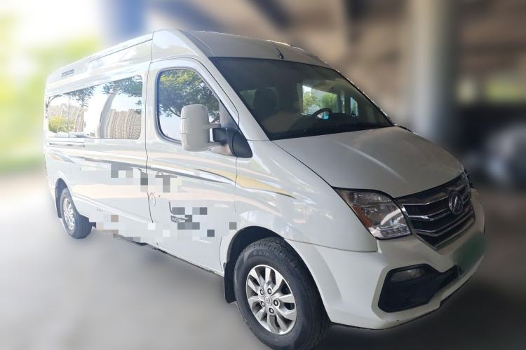 Used SAIC MAXUS Xintu V80 2021 2.0T PLUS AMT All-in-One King Long Wheelbase Mid-Roof Design—6/7/8/9-Seater Front Right 45 Deg