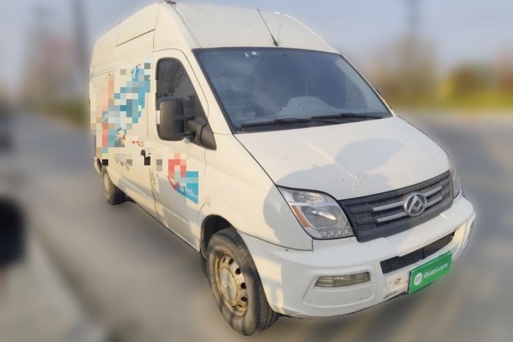 Used SAIC MAXUS Xintu V80 2021 2.0T Manual Classic City Delivery King Long Wheelbase High Roof 3 Seats Front Right 45 Deg