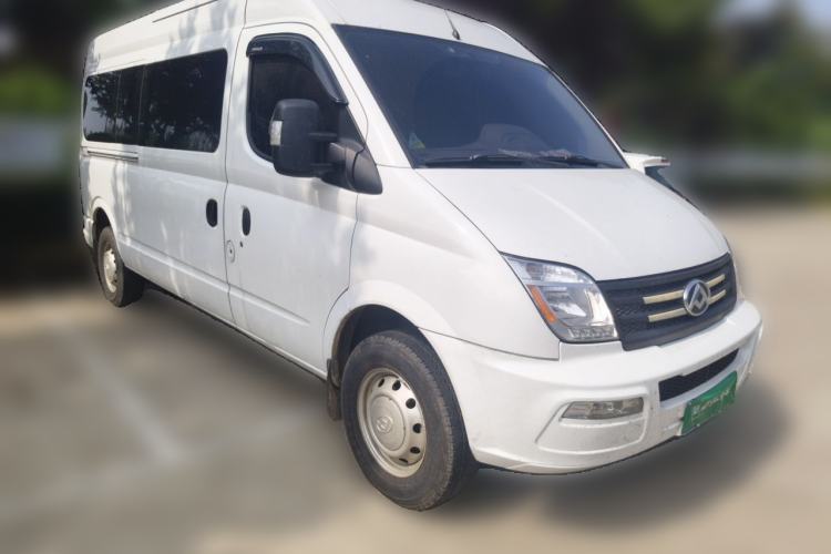 Used SAIC MAXUS Xintu V80 2021 2.0T AMT Classic Aoyuntong Long Wheelbase Mid-Roof 6/7/8/9-Seater Front Right 45 Deg