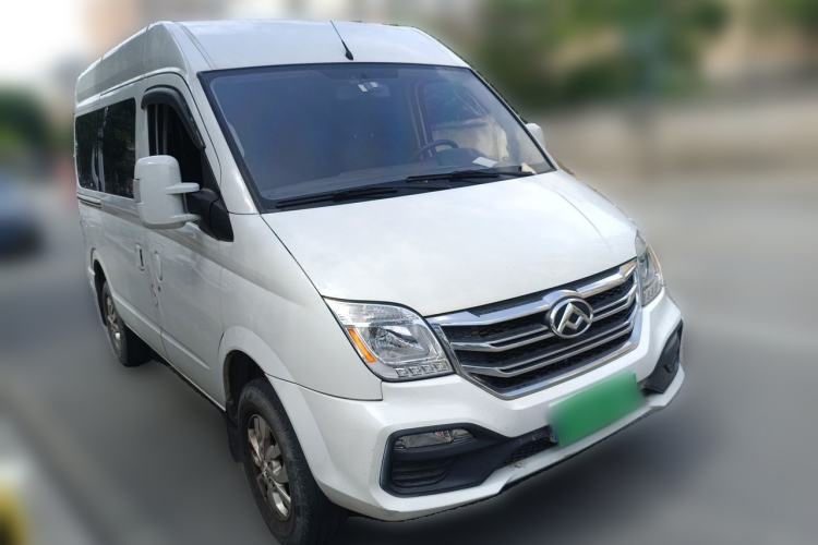 Used SAIC MAXUS Xintu V80 2021 2.0T PLUS AMT All-Rounder Short Wheelbase Mid-Roof 5/6/7/8/9-Seater Front Right 45 Deg