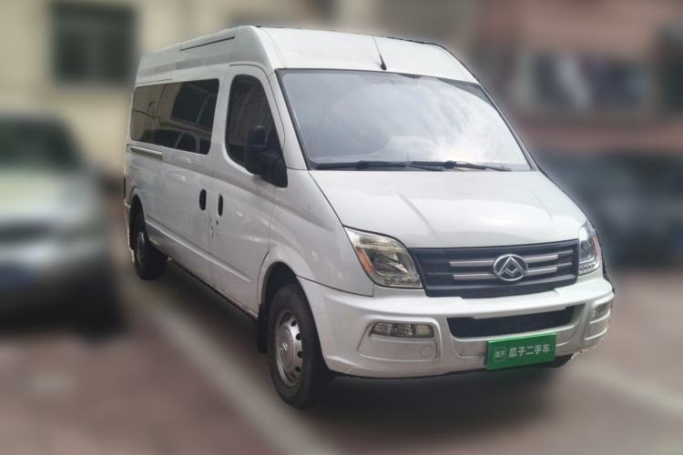 Used SAIC MAXUS Xintu V80 2021 2.0T Manual Classic Aoyuntong Long Wheelbase Mid-Roof 6/7/8/9-Seater Front Right 45 Deg