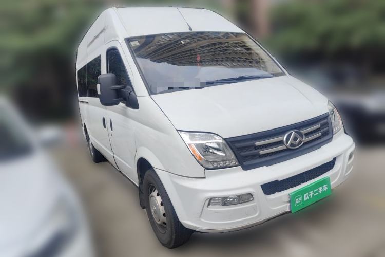 Used SAIC MAXUS Xintu V80 2021 2.0T Manual Classic Aoyuntong Long Wheelbase High-Roof 6/7/8/9-Seater Front Right 45 Deg