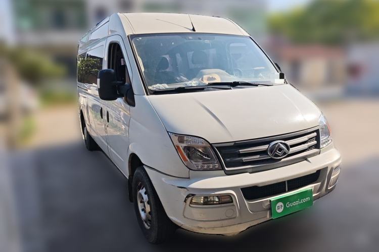 Used SAIC MAXUS Xintu V80 2021 2.0T Manual Classic Aoyuntong Long Wheelbase Mid-Roof 6/7/8/9-Seater Front Right 45 Deg