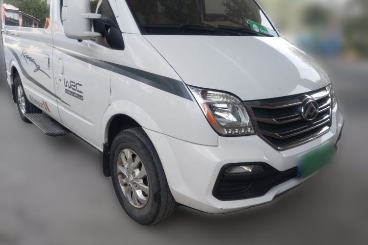 Used SAIC MAXUS Xintu V80 2021 2.0T PLUS AMT Aoyuntong Short-Wheelbase Mid-Roof 5/6-Seater Front Right 45 Deg