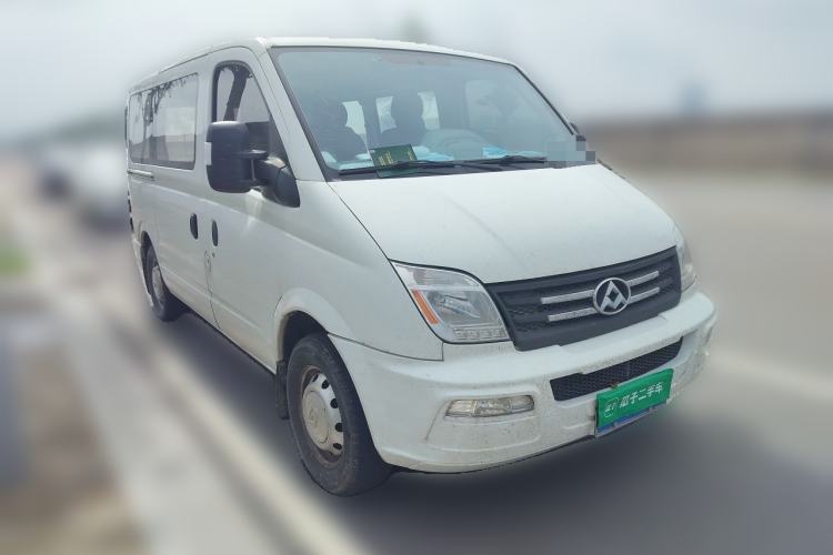 Used SAIC MAXUS Xintu V80 2021 2.0T Manual Classic Aoyuntong Short Wheelbase Ultra-Low Roof 5/6-Seater Front Right 45 Deg