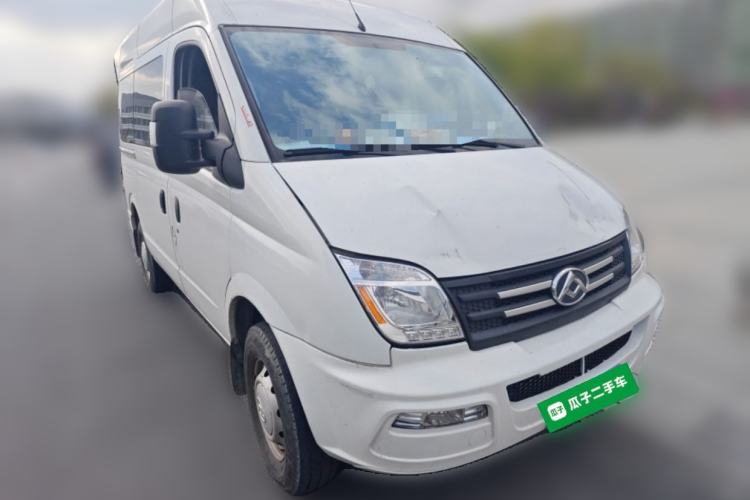 Used SAIC MAXUS Xintu V80 2021 2.0T AMT Classic Aoyuntong Short Wheelbase Mid-Roof 5/6-Seater Front Right 45 Deg