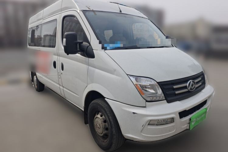 Used SAIC MAXUS Xintu V80 2021 2.0T Manual Classic Aoyuntong 127 PS Mid-axle Mid-roof 6/7/8/9-Seater Front Right 45 Deg
