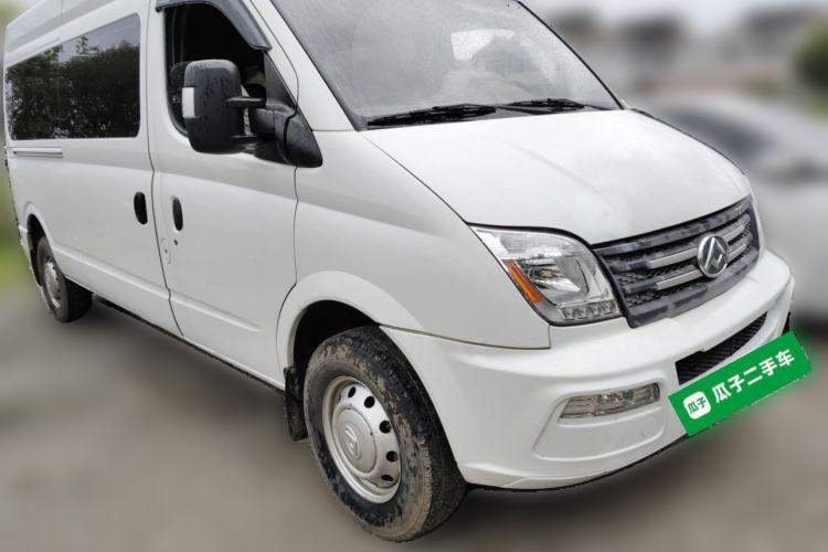 Used SAIC MAXUS Xintu V80 2021 2.0T Manual Classic Aoyuntong Long Wheelbase Mid-Roof 6/7/8/9-Seater Front Right 45 Deg