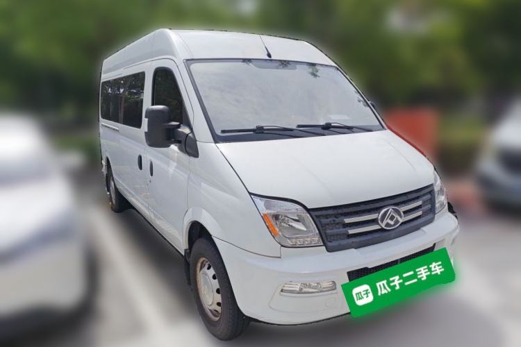 Used SAIC MAXUS Xintu V80 2021 2.0T Manual Classic Aoyuntong 127 PS Mid-axle Mid-roof 6/7/8/9-Seater Front Right 45 Deg