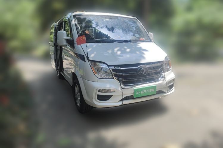 Used SAIC MAXUS Xintu V80  Front Right 45 Deg